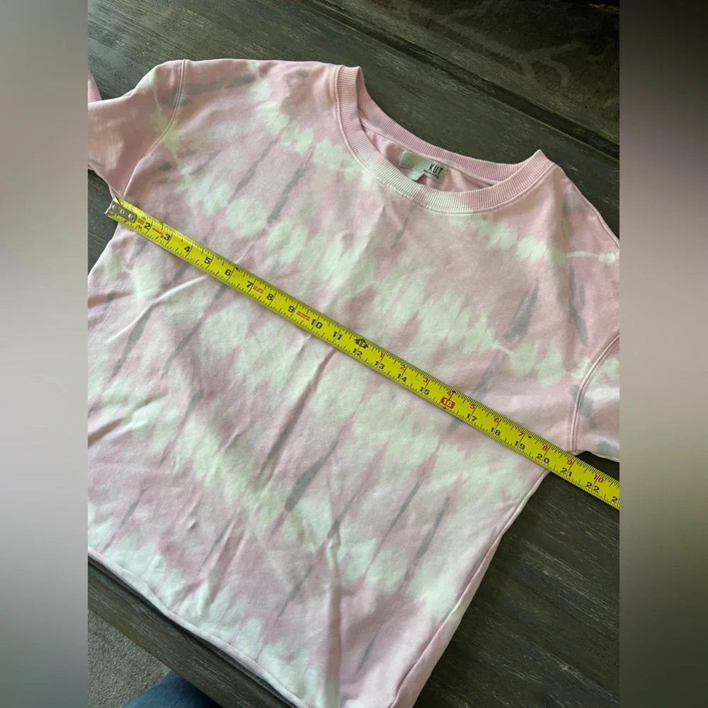 KUT from the Kloth, sz XS soft pink sweatshirt